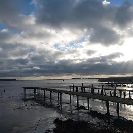Fischstuebchen Neeberg 2 - Meerjungfrau アパート Krummin
